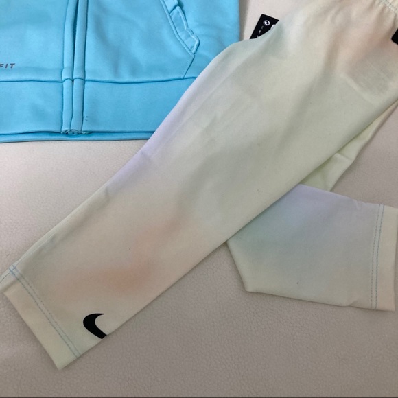 Nike Therma-FIT Full-Zip Hoodie and rainbow colors leggings set 4036 - Picture 10 of 10